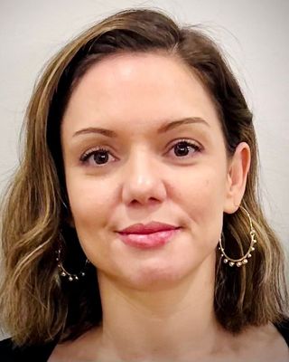 320x400 About Daniela Violo - Registered Psychotherapist, MA