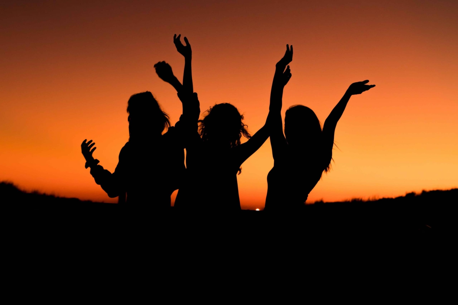 Mithila Ballal offers Dance/Movement Therapy, using movement and creativity to reduce stress, boost self-esteem, and support emotional and mental well-being.