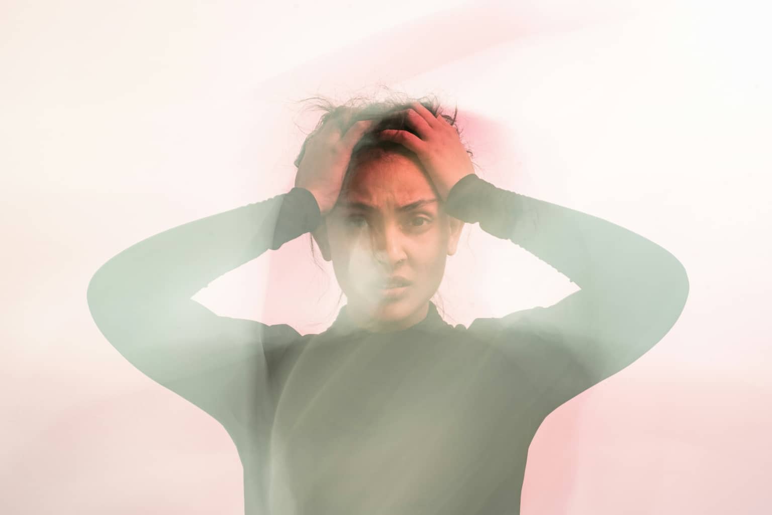 A person with anxiety looking to seek online anxiety therapy